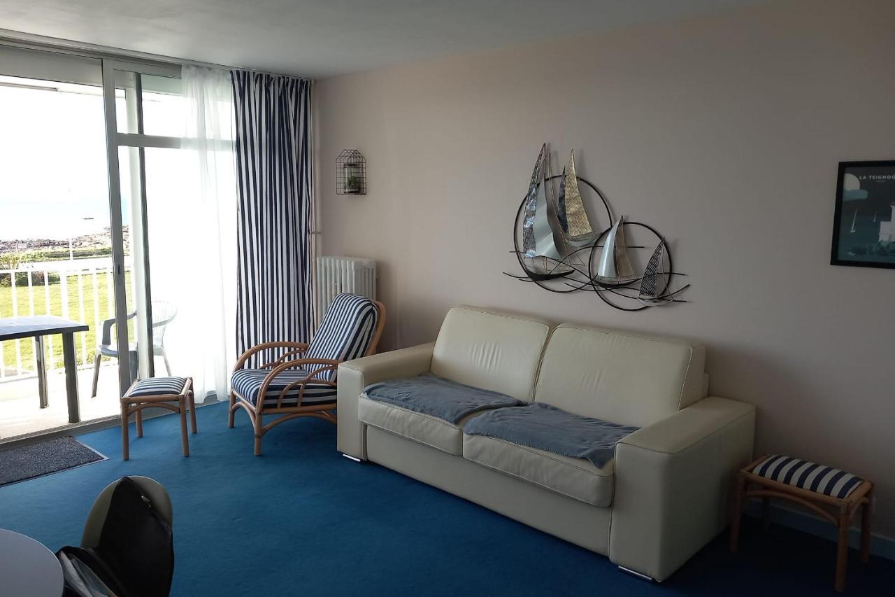 Grand Studio Vue Mer Dans Residence Des 3 Iles Pres De La Thalasso 퀴베론 외부 사진